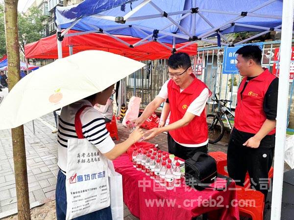 照片 (3) 照片 (3)